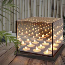 Candle-lights-mirror-glass